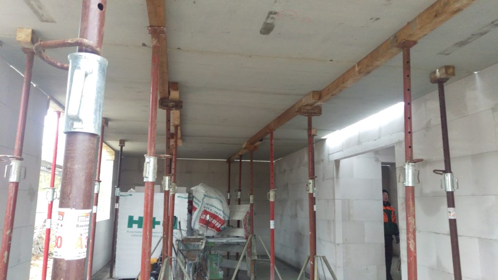 Decke und Treppe – PE Massivhaus | Bautagebücher